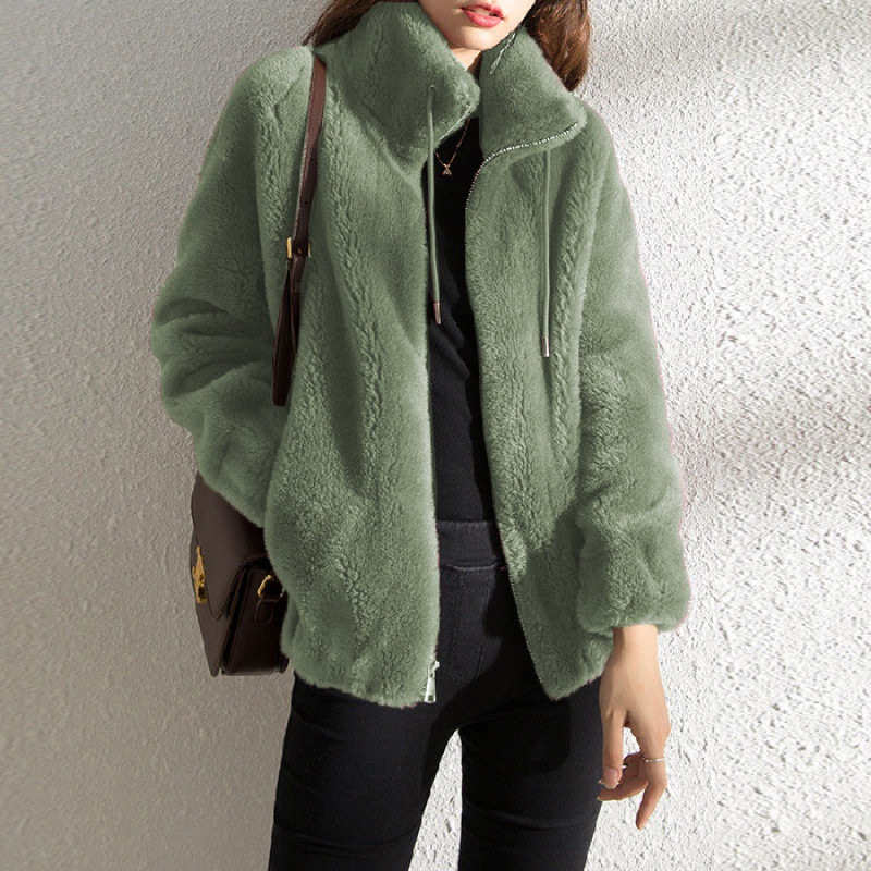 Aurora | Fashionable Women’s Teddy Jacket for Cozy Everyday Style